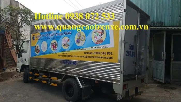 dán quảng cáo trên xe tải 